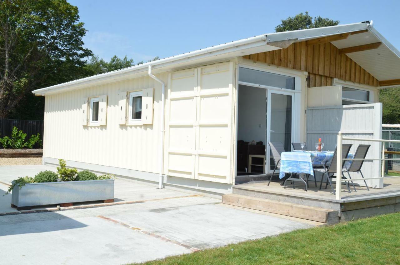 Lake Lodges Chichester Exterior foto