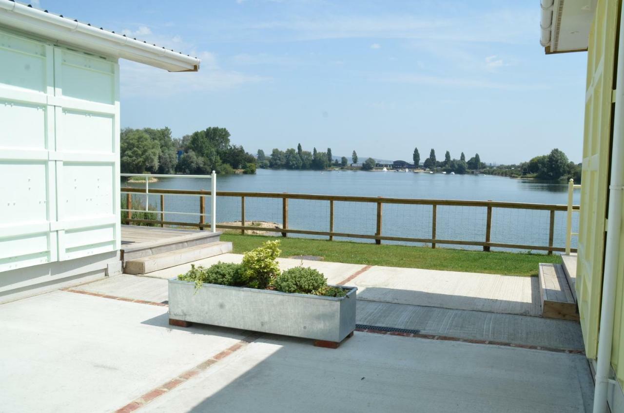 Lake Lodges Chichester Exterior foto
